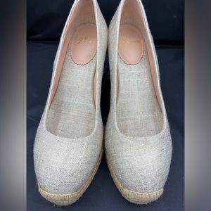 J.Crew Spring Wedge. Size 6